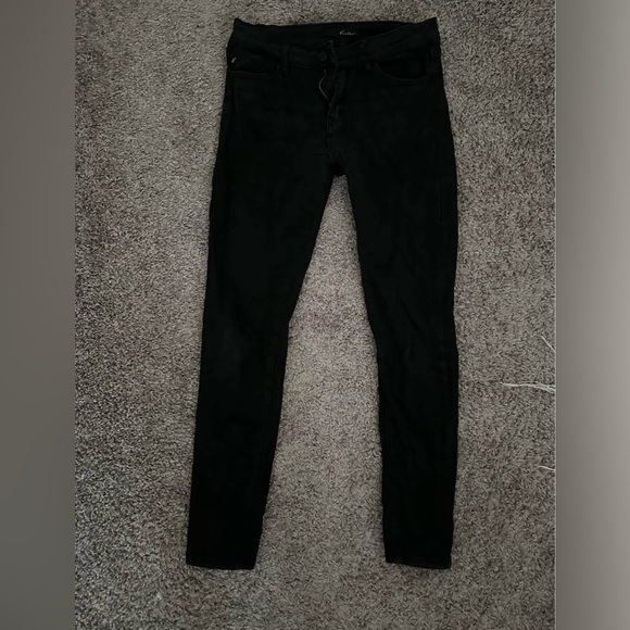 Jean bundle! - Picture 3 of 3